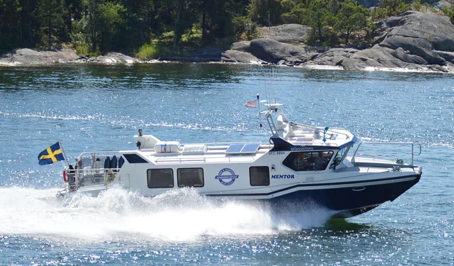 stockholm watertaxi Battleboat - 12 gäster
